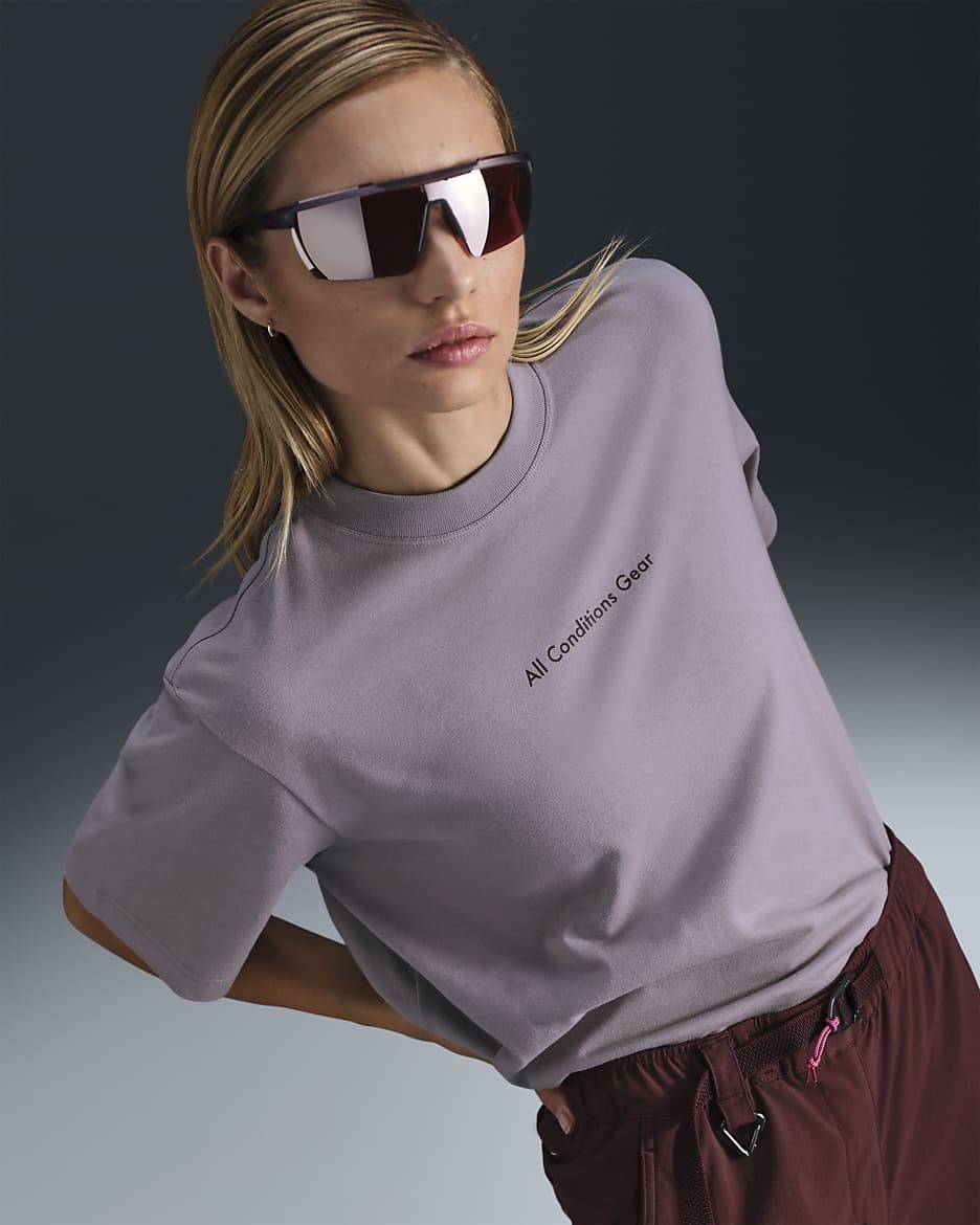上品コーデはコレで安心！ ACG Nike Women's Nike.com T-Shirt. Short-Sleeve Loose Dri-FIT トップス